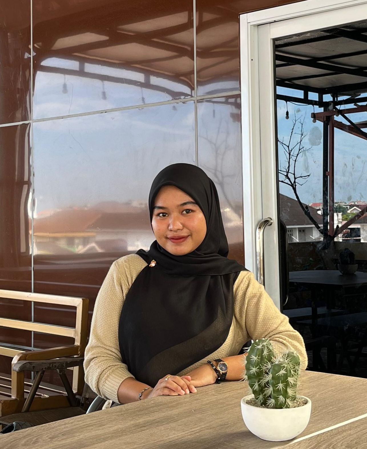 Zafira Dayana - Chief Business Development Officer
